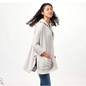Barefoot Dreams CozyChic Lite Half-Zip Rolled Edge Tunic. XXS/XS